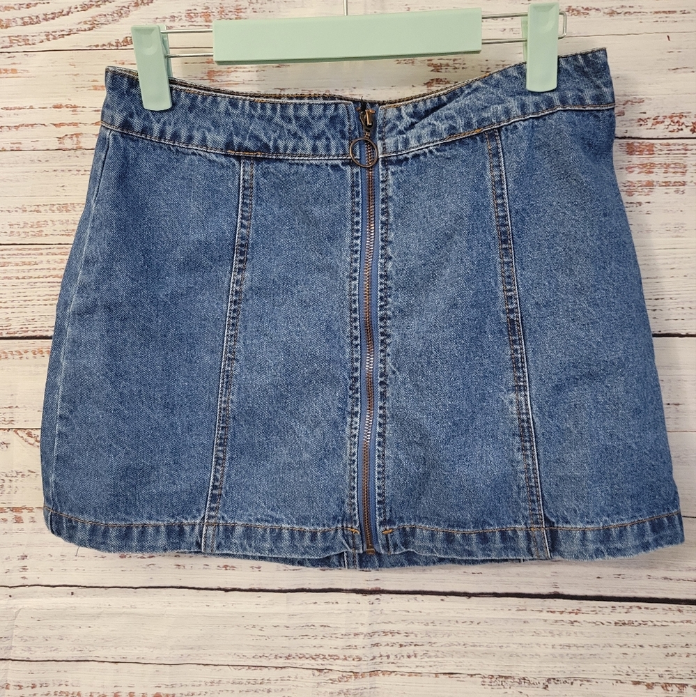Forever 21 S27 Denim Mini Skirt
